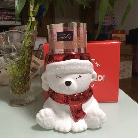 Bath & Body Works Accents Bath And Body Works Polar Bear 3 Wick
